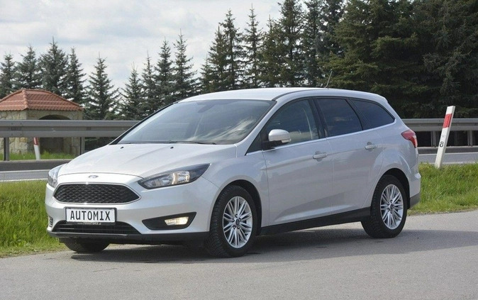 Ford Focus cena 44403 przebieg: 105617, rok produkcji 2018 z Zawiercie małe 497